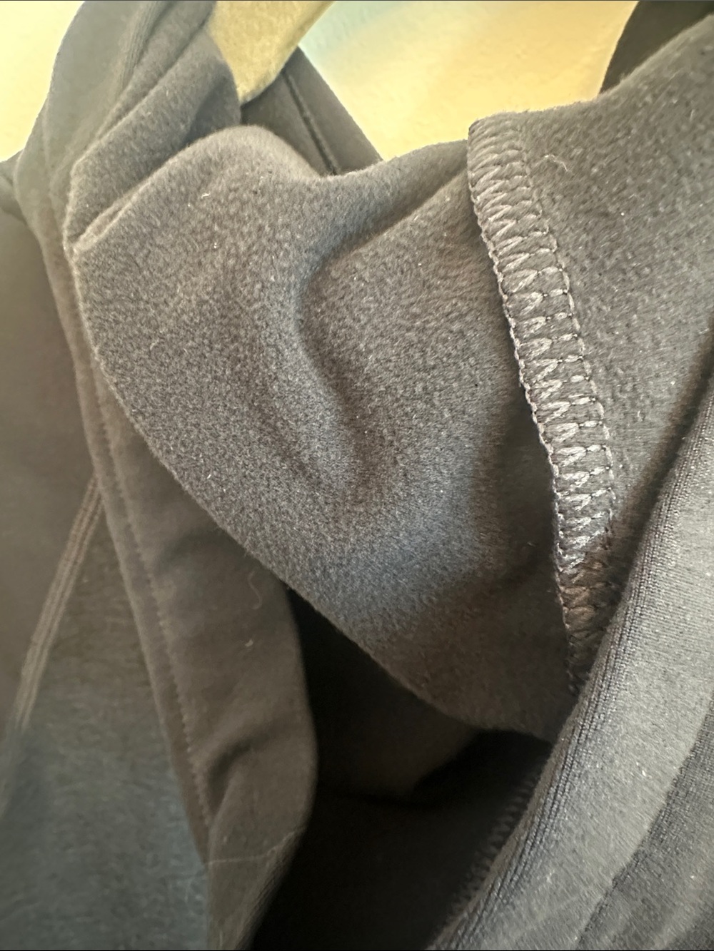 Vuori Men's Charcoal Black Pullover Hoodie - Picture 6 of 6